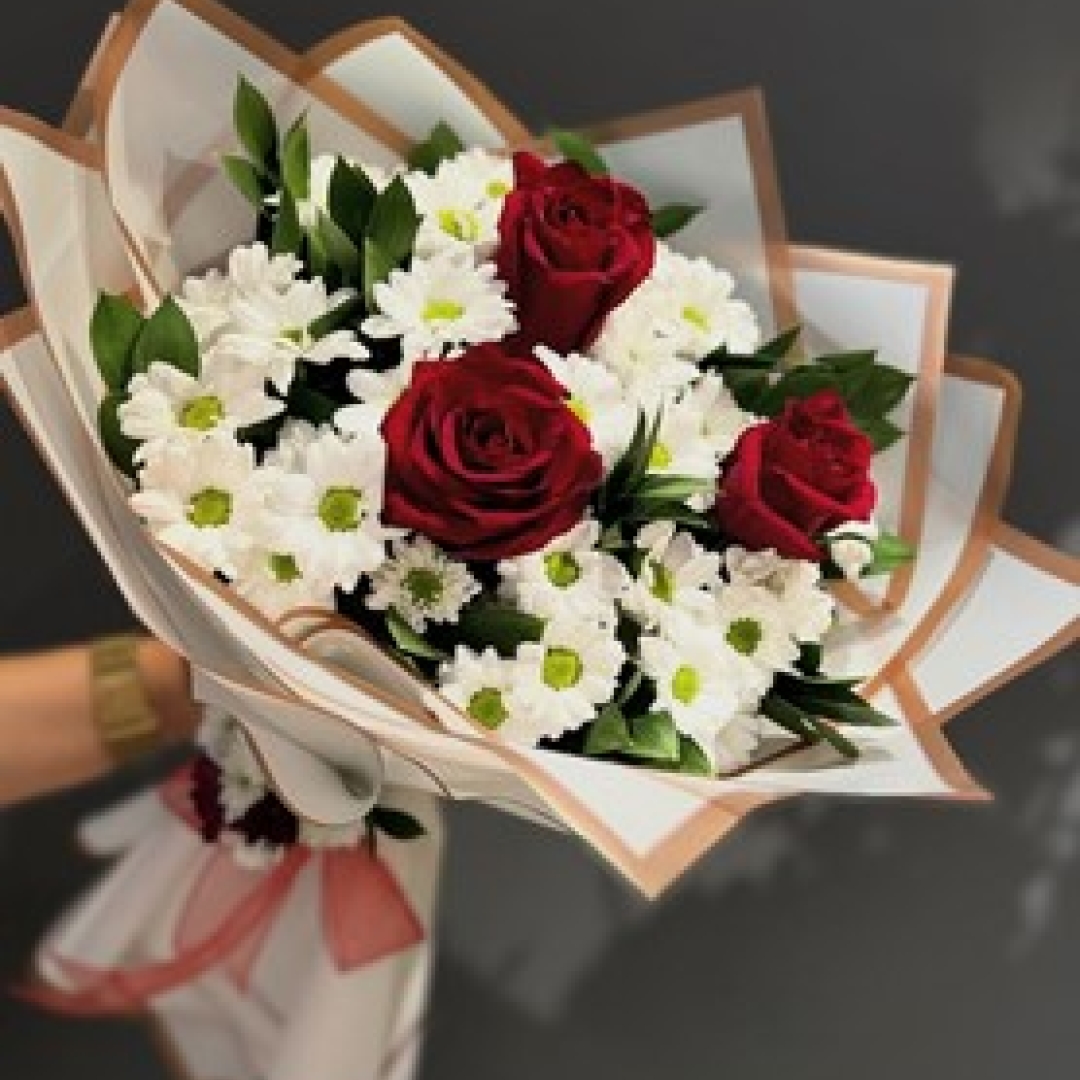 3 Gül Papatya Buketi